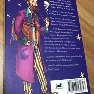 洋書Harry Potter and the Philosopher's Stoneペーパーバックの画像