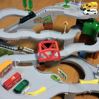 ミニカーなどおもちゃの画像