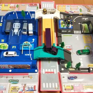 ミニカーなどおもちゃの画像