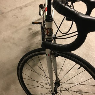 Alfa Romeo(アルファロメオ)  ホワイト 軽量アルミフレーム ドロップハンドル の画像