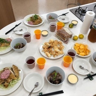料理会やってます^_^