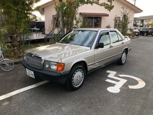 87年式 メルセデスベンツ 190E 前期型 革張り サンルーフ センナリ