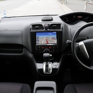 ☆セレナ ハイウェイスター☆下取り最低保証キャンペーン！ 乗用車5万円、軽3万！＋メンタリストＷキャンペーン最大値引き8万円☆ の画像