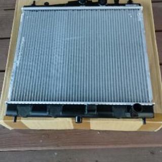 日産ノート❗新品純正ラジエーター🎵の画像