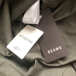 【新品タグ付き】BEAMS   Demi-Luxe スカート   カーキの画像