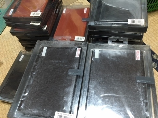 まとめて４０個ちょい!!Kindle Fireと Fire HDの専用レザーリングケース４種類