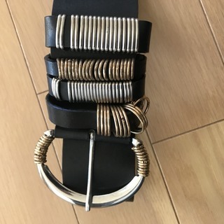 イタリヤ製　GENUINE LEATHERベルトの画像