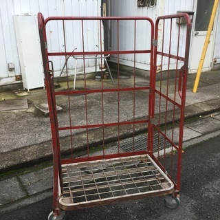 カゴ台車の画像