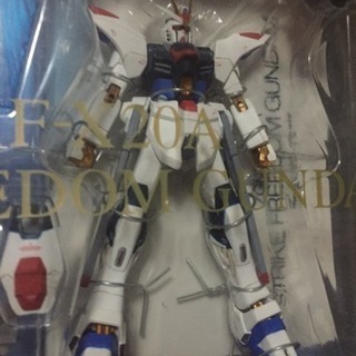 機動戦士ガンダムSEED ストライクフリーダムガンダム フィギュア
の画像