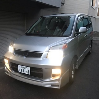 明日夕方まで限定！トヨタ ヴォクシー 車検付き