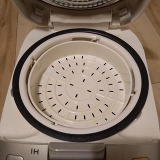 2016年製炊飯器ジャーの画像