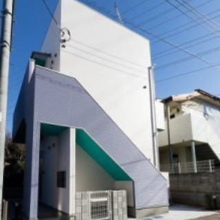 🉐初期費用８万円🙂築浅ＢＴ別ロフト付♪埼京線日進駅徒歩８分！池袋へ３０分！家賃５７０００円！の画像