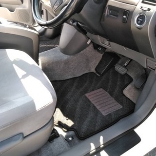 全コミ！綺麗なプリウス！9万km台！新品フロアマット！の画像