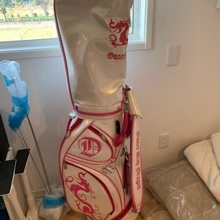 ダンスウィズドラゴン キャディバッグの画像
