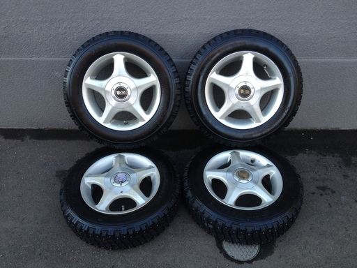 トーヨー スパイクタイヤ 145SR13 (145/82R13) JWLｰT アルミホイール付 ４本セット PCDマルチ(100) ピッチ 8穴