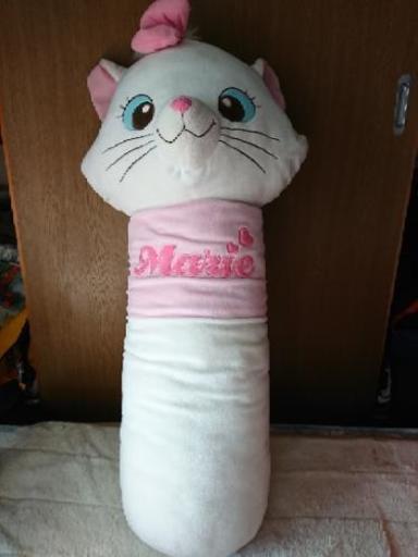 ディズニー、Marie、マリーのぬいぐるみ。