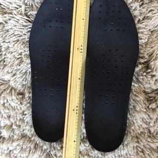 週末お値下げいたします！ティゴラ バスケットシューズの画像