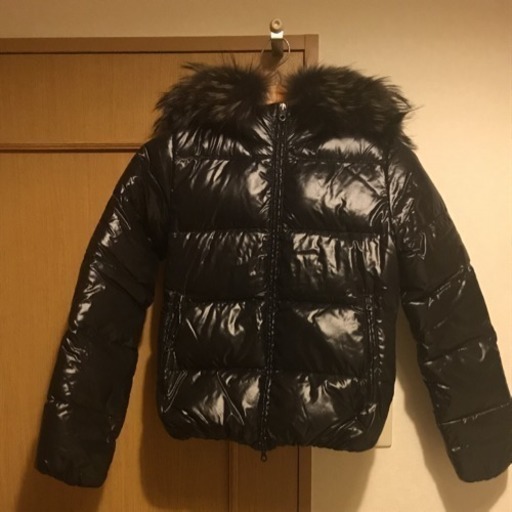 デュベティカ  ダウン