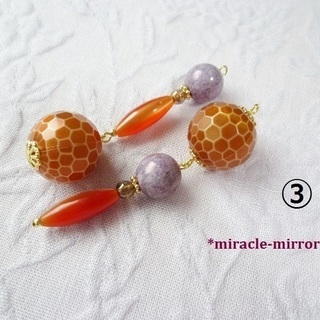 ラストプライス！選べるデザインアクリルピアスorイヤリング　03104の画像