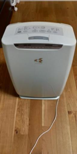 取引中 値下げ 中古美品 空気清浄機 MCK55PE1-W