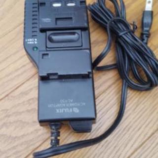 ビデオカメラの充電器❗の画像