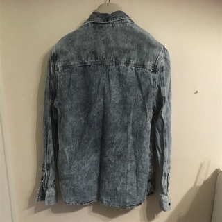 Ｈ＆Ｍ メンズ デニムシャツ  Sの画像