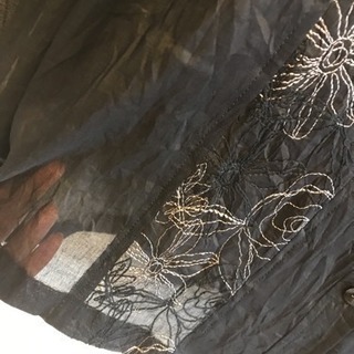 【新品】黒ブラウス シャツ L 2L 花柄 透け レース 長袖 秋冬 上着の画像
