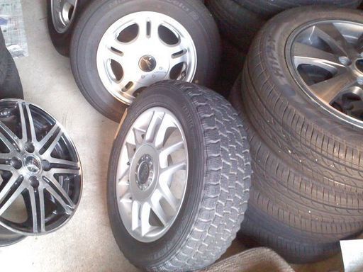 １本からでもＯＫです　スタッドレス　純正＆社外ホイール＆タイヤ４本セット　１２、１３、１４　マルチサイズ　多数あり　１２０００円～　夜間OK