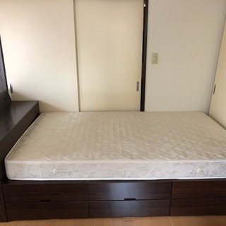 収納・宮付 セミダブルベットの画像