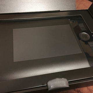 Wacom ペンタブレット intuos4 PTK-640 Mサイズ