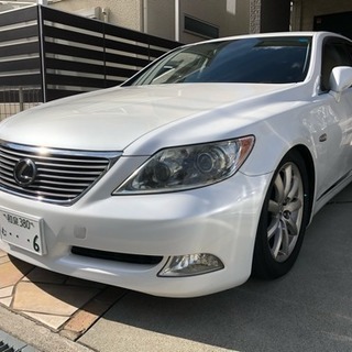 ⭐️19年式レクサスLS⭐️車検満タン⭐️