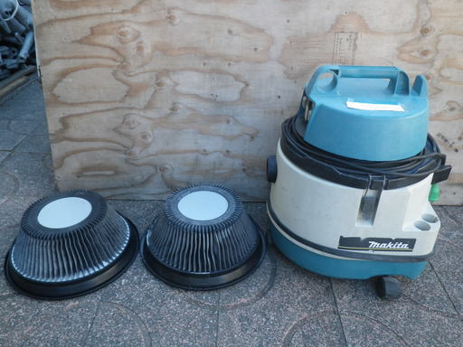 makita マキタ 乾湿両用 業務用 集じん機 モデル436