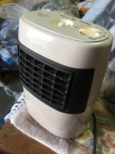 1,000円　HITACHI 日立 電気温風機 VF-614 TOREPOKA トレポカ