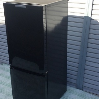 ★2015年製★美品★三菱 146L！ラウンドカットデザイン 省エネ性能・静音設計! LED照明 冷蔵庫【MR-P15Y-B】の画像