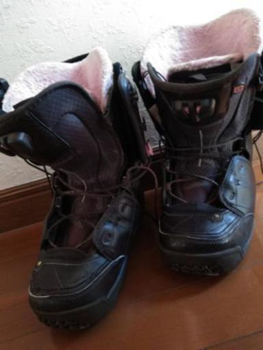 再値下げ、salomon　レディースブーツ