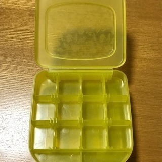 二段ピルケース、小分け収納ケース