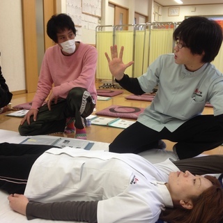 未経験でも６ヶ月でなおせる整体師に！　赤ひげ塾バランス活性療法　プロ整体師養成講座＆家庭整体師養成講座の画像
