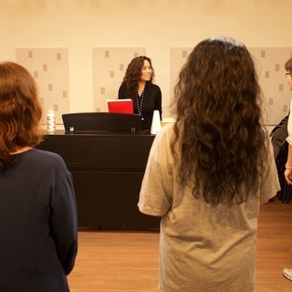 ゴスペルやコーラス、バンドやカラオケなどを趣味でやっていて、歌が上手になりたいという大人の皆さんのためのボイトレ教室Harmoniaの会員を募集します！の画像