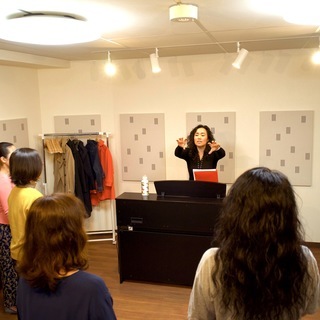 ゴスペルやコーラス、バンドやカラオケなどを趣味でやっていて、歌が上手になりたいという大人の皆さんのためのボイトレ教室Harmoniaの会員を募集します！の画像