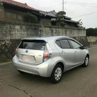 アクア 25年式 車検32.8 ナビ ワンセグTV付き 街乗りリッター25キロ計測！格安出品！の画像