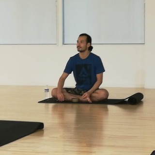 【11月平日（木）朝のクラス】1日のスタートに朝活マインドフルネス（瞑想）/ReebokONEアンバサダー松川明広/AKIの画像