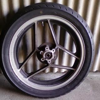 ｽｽﾞｷ GSX750S2  ﾌﾛﾝﾄﾎｲｰﾙ&ﾀｲﾔ 中古