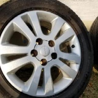 スバルトラヴィック　純正16インチアルミホイール　タイヤ付4本セットの画像