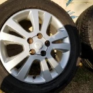 スバルトラヴィック　純正16インチアルミホイール　タイヤ付4本セットの画像