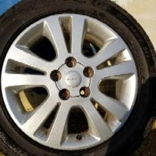 スバルトラヴィック　純正16インチアルミホイール　タイヤ付4本セットの画像