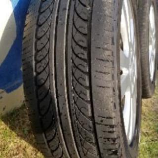 スバルトラヴィック　純正16インチアルミホイール　タイヤ付4本セットの画像