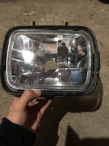 ZRXについてた角目とビキニカウルセットです