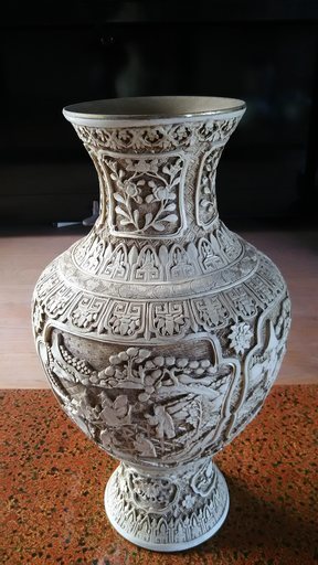 骨董？壺？花瓶？キムタクHEROで使われた物と同種？