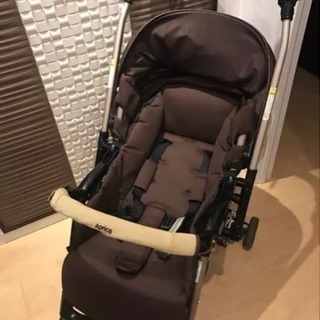 アップリカラウラアップリカクワトロ ギルト オックスフォードベー...