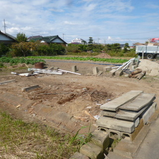 豊田市・岡崎市・安城市・西三河地域 ・みよし市・豊明市 農機具撤去・買取・農機具小屋・納屋・木造物置等の撤去・解体・木くず処分もご相談ください・木製パレット処分・生木伐採処分・コンクリート/ブロック解体処分等も致します! - その他